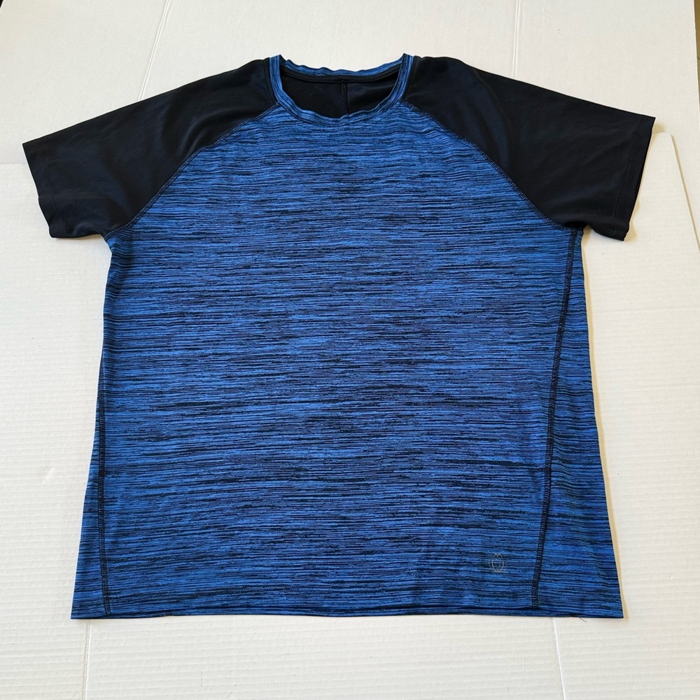 Men's Black and Blue Short Sleeve Tee